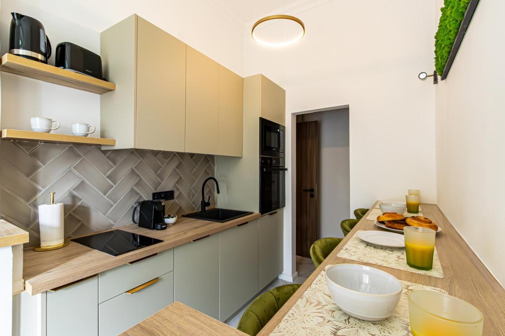 Oasis Apartment On The Broadway With Ac Budapest Eksteriør bilde